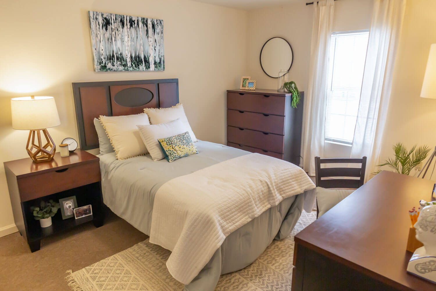 Model Cheney Bedroom